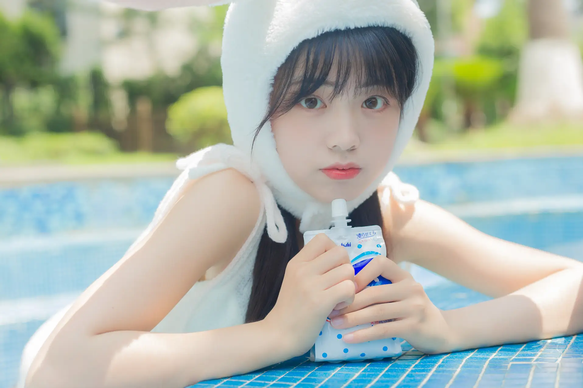 [YITUYU] 2022.07.09 Vol.1429 – Rabbit in the Summer Pool Cute bubbles#[36P]-11